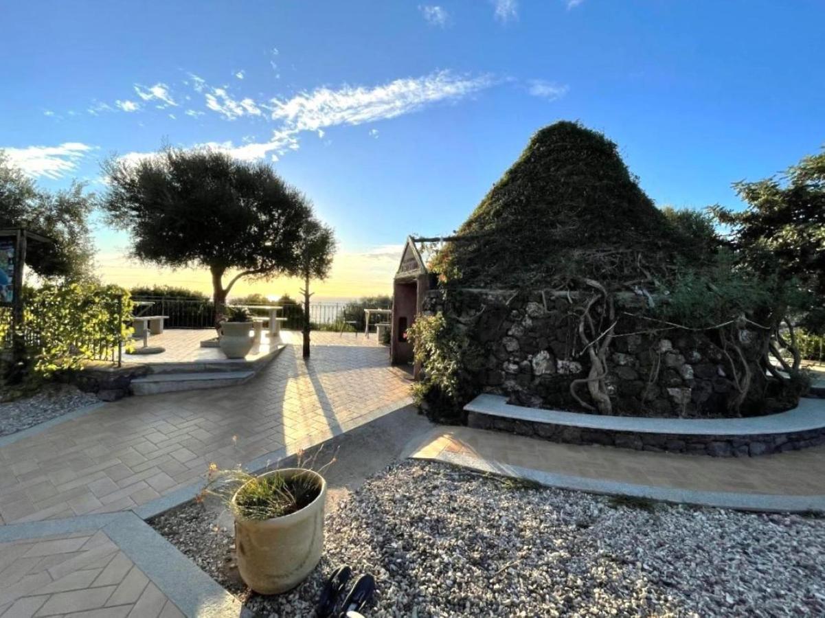 Hotel Turismo Rurale Villa Maria Caterina 칼라고노네 외부 사진