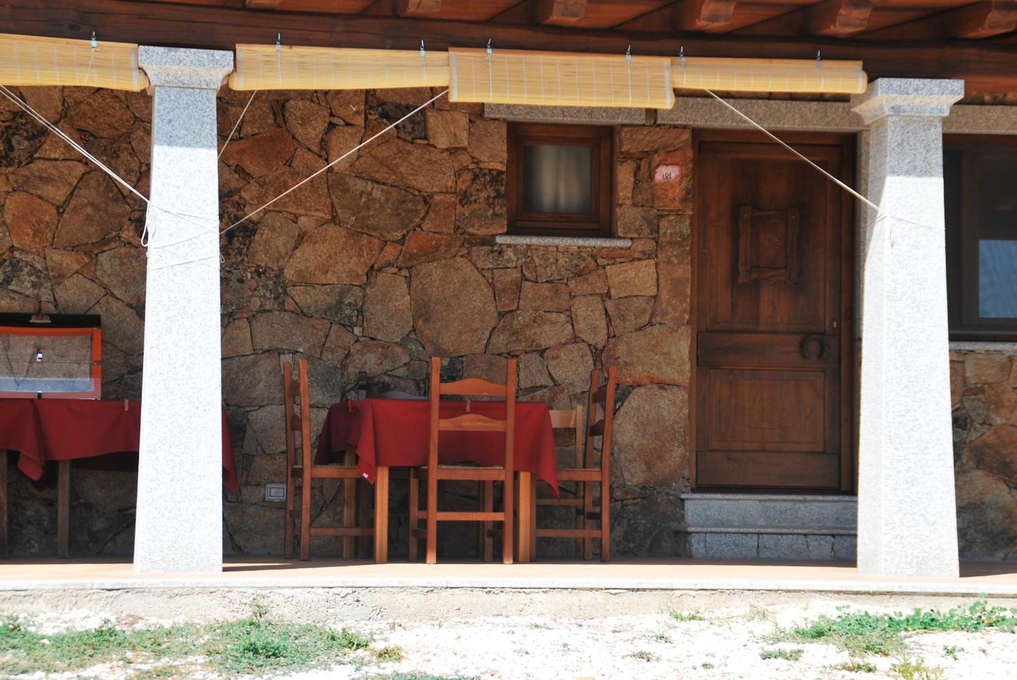 Hotel Turismo Rurale Villa Maria Caterina 칼라고노네 외부 사진