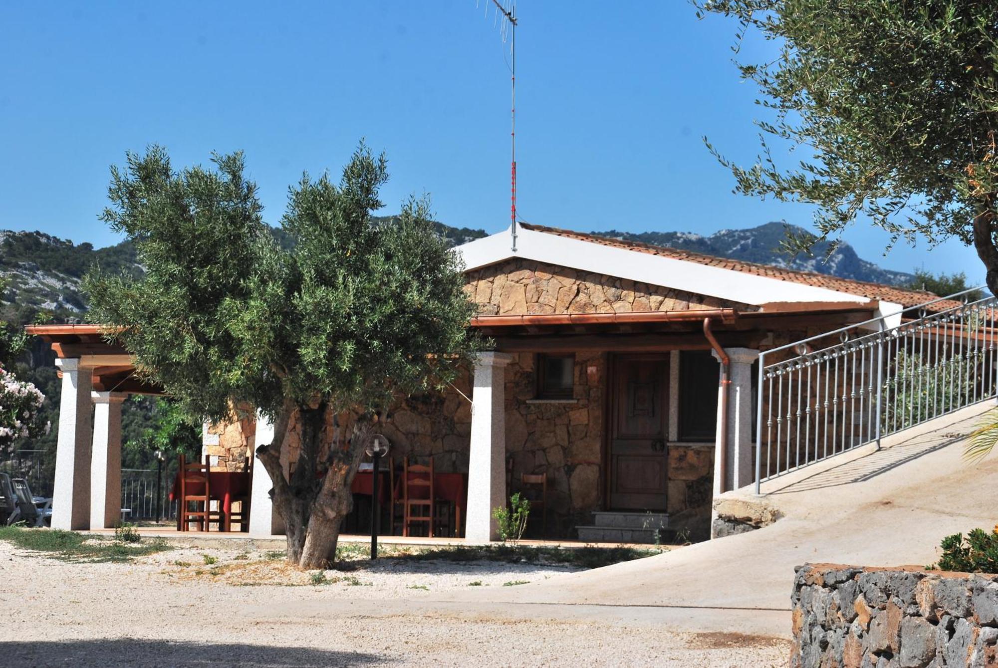 Hotel Turismo Rurale Villa Maria Caterina 칼라고노네 외부 사진